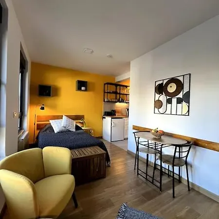 Apartment Cozy Near The Center Belgrade